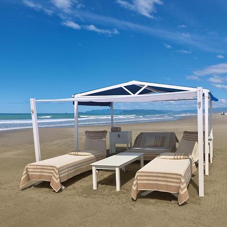 Augustus Lido Hotel Forte dei Marmi Exterior foto